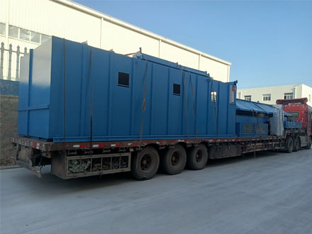Delivery of steel pipe sandblasting machine
