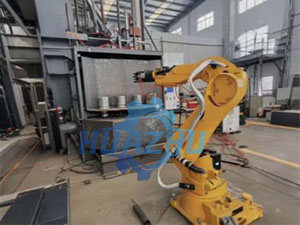 Sandblasting equipment for the inner wall of shell casings